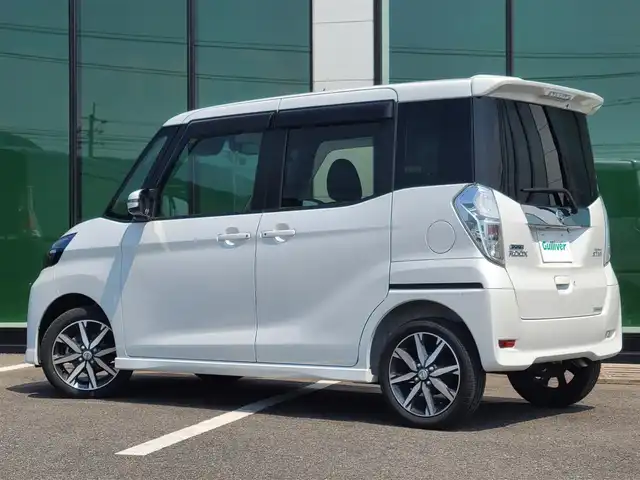 日産 デイズ ルークス ハイウェイスター Gターボ 福岡県 2017(平29)年 3.6万km ホワイトパール ターボ車/社外SDナビ/Bluetooth/フルセグTV/ステアリングリモコン/クルーズコントロール/両側パワースライドドア/AUTOライト/フォグランプ/オートハイビーム/アイドリングストップ/CD/DVD/自動防眩ミラー/プッシュスタート