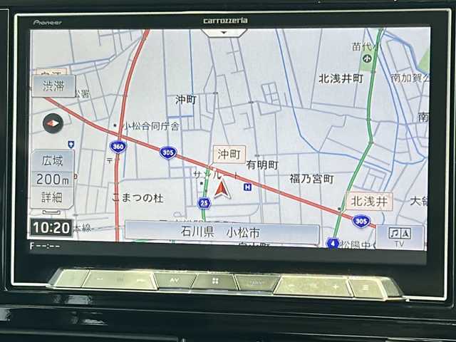 トヨタ ルーミー カスタムG－T 石川県 2018(平30)年 7万km パールホワイトⅢ 8インチ社外ナビ〔AVIC-CL901〕/　・フルセグTV/　・CD/DVD/　・Bluetooth接続/　・SDミュージックサーバー/　・AM/FMラジオ/バックカメラ/ETC/前席シートヒーター/両側パワースライドドア/LEDヘッドライト/プッシュスタート/スマートキー