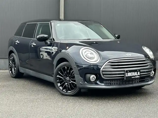 ＭＩＮＩ ＢＭＷ ミニ クラブマン クーパーD 香川県 2020(令2)年 4.4万km MINI Yoursエニグマティックブラック ペッパーパッケージ/コンフォートアクセス/純正ナビ/Bカメラ/ETC/インテリジェンスセーフティ/ACC/パークアシスト/ブラック17インチAW/LEDヘッドライト/フォグライト/アンビエントライト