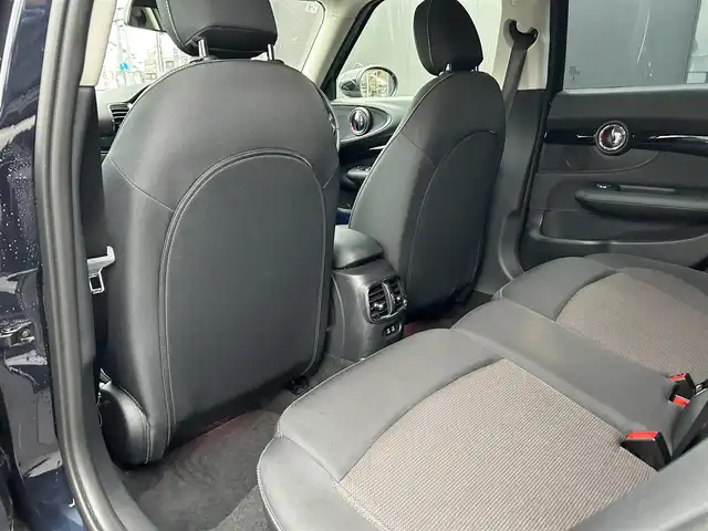 ＭＩＮＩ ＢＭＷ ミニ クラブマン クーパーD 香川県 2020(令2)年 4.4万km MINI Yoursエニグマティックブラック ペッパーパッケージ/コンフォートアクセス/純正ナビ/Bカメラ/ETC/インテリジェンスセーフティ/ACC/パークアシスト/ブラック17インチAW/LEDヘッドライト/フォグライト/アンビエントライト
