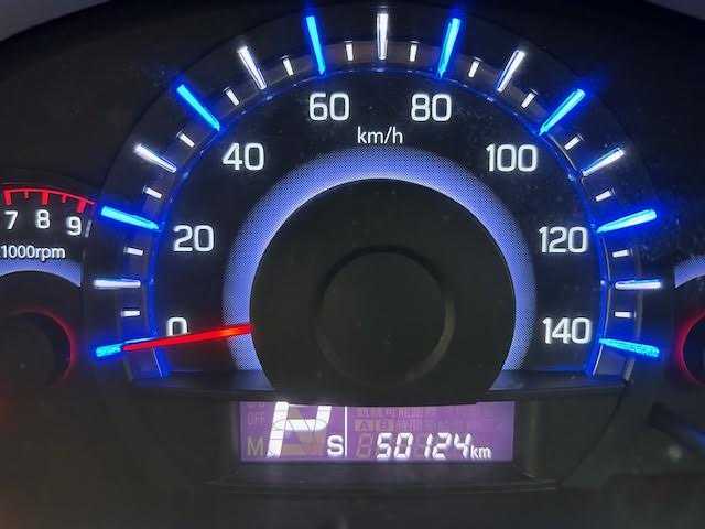 スズキ スペーシア X 埼玉県 2013(平25)年 5万km フィズブルーパールメタリック 社外SDナビ（carrozzeria)/ドライブレコーダー/片側パワースライドドア/アイドリングストップ/取扱説明書/プッシュスタート/スマートキー/スペアキー
