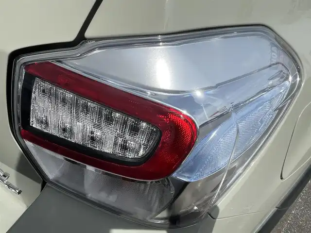 スバル インプレッサ ＸＶ ハイブリッド 2．0i－L アイサイト 秋田県 2014(平26)年 4.9万km デザートカーキ 社外ナビ/衝突軽減システム/ワンオーナー/LEDヘッドライト/４WD/純正アルミ/フルセグ/バックカメラ/スマートキー/前席パワーシート/前席シートヒーター/アイドリングストップ/レーンキープアシスト/クルーズコントロール/プッシュスタート/ETC/MTモード付AT/パドルシフト/ステアリングスイッチ/純正フロアマット/純正ドアバイザー/オートライト/オートエアコン/パワーステアリング/パワーウィンドウ/電動格納ウィンカーミラー/横滑り防止/保証書/取扱説明書/記録簿