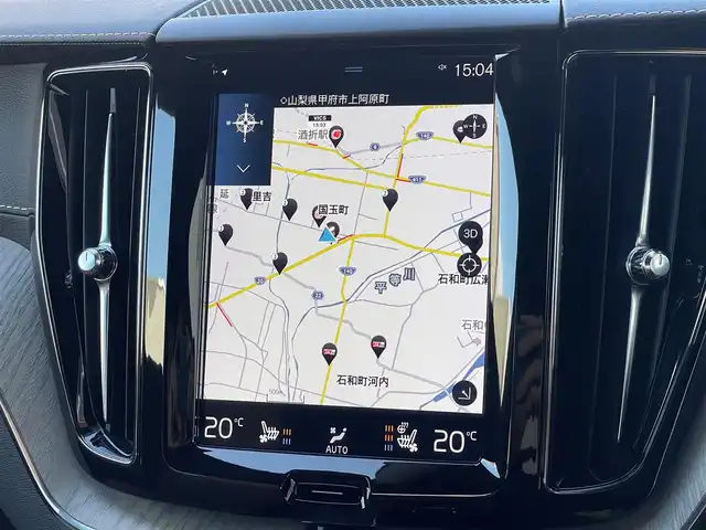 ボルボ ＸＣ６０ D4 AWD インスクリプション 山梨県 2019(令1)年 0.5万km クリスタルホワイトP 純正HDDナビ/　（フルセグTV/BT/AppleCarPlay/AndroidAuto）/360°カメラ/ベージュ革/シートヒーター/ベンチレーション/ステアリングヒーター/HUD/harman/kardon/LEDヘッドライト/ETC/純正19インチAW