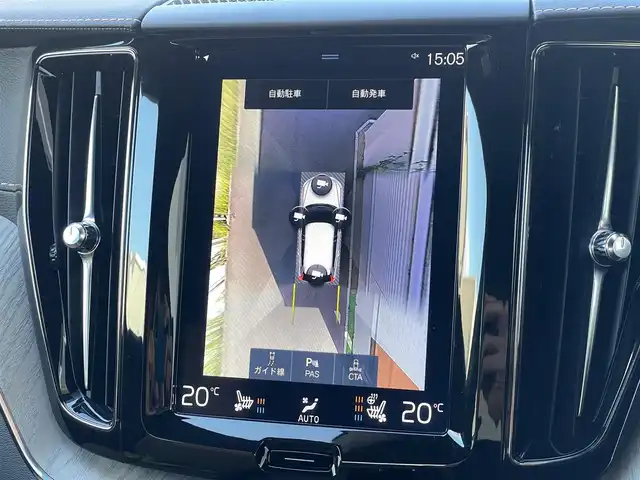 ボルボ ＸＣ６０ D4 AWD インスクリプション 山梨県 2019(令1)年 0.5万km クリスタルホワイトP 純正HDDナビ/　（フルセグTV/BT/AppleCarPlay/AndroidAuto）/360°カメラ/ベージュ革/シートヒーター/ベンチレーション/ステアリングヒーター/HUD/harman/kardon/LEDヘッドライト/ETC/純正19インチAW