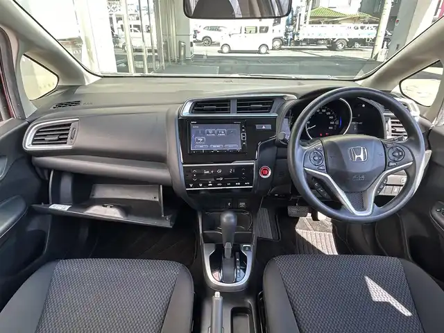 ホンダ フィット 13G L ホンダセンシング 大阪府 2018(平30)年 4万km プレミアムアガットブラウンP 純正ナビ(フルセグ)/純正AW/純正フロアマット/Bluetooth/ビルトインETC/エンジンスタートボタン/衝突被害軽減システム/横滑り防止装置/レーンキープアシスト/オートライト/ドライブレコーダー/Wエアバッグ/取扱説明書/保証書/ワンオーナー