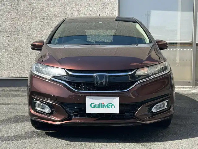 ホンダ フィット 13G L ホンダセンシング 大阪府 2018(平30)年 4万km プレミアムアガットブラウンP 純正ナビ(フルセグ)/純正AW/純正フロアマット/Bluetooth/ビルトインETC/エンジンスタートボタン/衝突被害軽減システム/横滑り防止装置/レーンキープアシスト/オートライト/ドライブレコーダー/Wエアバッグ/取扱説明書/保証書/ワンオーナー