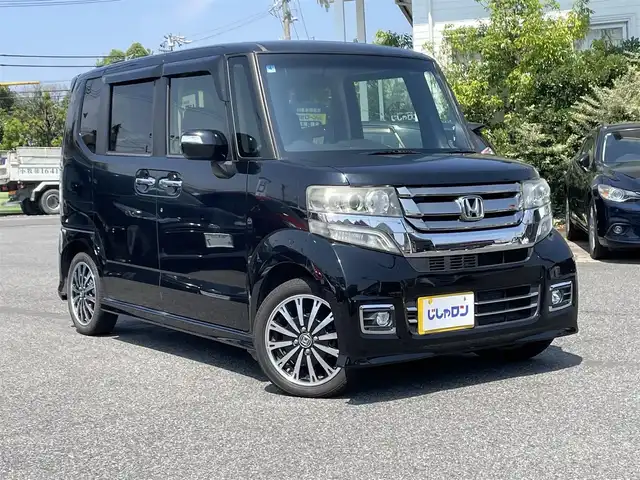 ホンダ Ｎ ＢＯＸ カスタム G ターボ Lパッケージ 愛知県 2016(平28)年 8.3万km スマートブラック (株)IDOMが運営する【じしゃロン名古屋鳴海店】の自社ローン専用車両になりますこちらは現金またはオートローンご利用時の価格です。自社ローンご希望の方は別途その旨お申付け下さい/純正ナビ・フルセグテレビ/　（CD/DVD/BT）/バックカメラ/クルーズコントロール/プッシュスタート/両側パワースライドドア/ETC/純正15インチAW/ウィンカーミラー