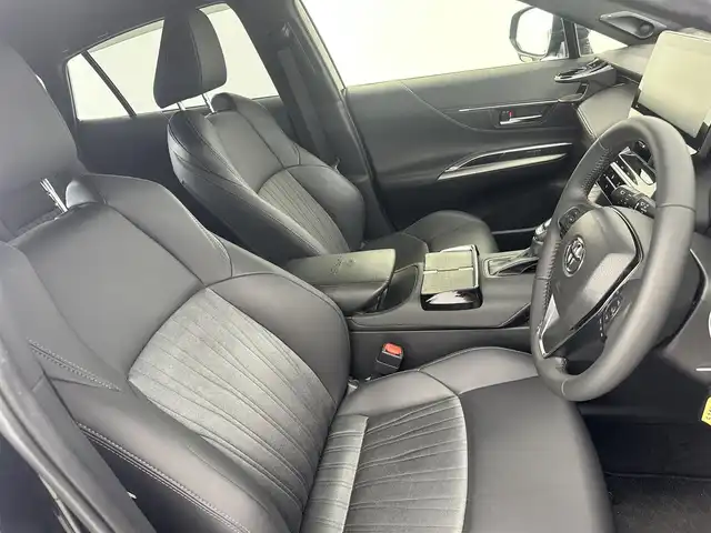 トヨタ ハリアー Z 愛知県 2022(令4)年 4.8万km ブラック JBLプレミアムサウンド/モデリスタ(フロント、サイド、リア)/ヘッドアップディスプレイ/純正ディスプレイオーディオ/デジタルインナーミラー/バックカメラ/Bluetooth/ドライブレコーダー/クルーズコントロール/ETC2.0/フルセグTV/パワーシート/ハーフレザー/電動リアゲード/純正フロアマット/純正LED/オートライト/オートマチックハイビーム/AFS/レーンキープ/コーナーセンサー/ドアバイザー