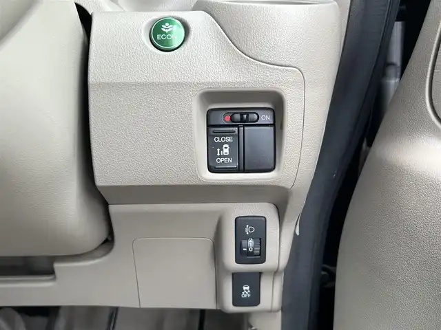 ホンダ Ｎ ＢＯＸ G Lパッケージ 群馬県 2012(平24)年 10.7万km クリスタルブラックパール ワンオーナー/社外SDナビ(Kenwood　MDV-535DT)/片側パワースライドドア/CD・DVD再生/スマート/純正フロアマット/盗難防止/ドアバイザー/プッシュスタート/ワンセグTV