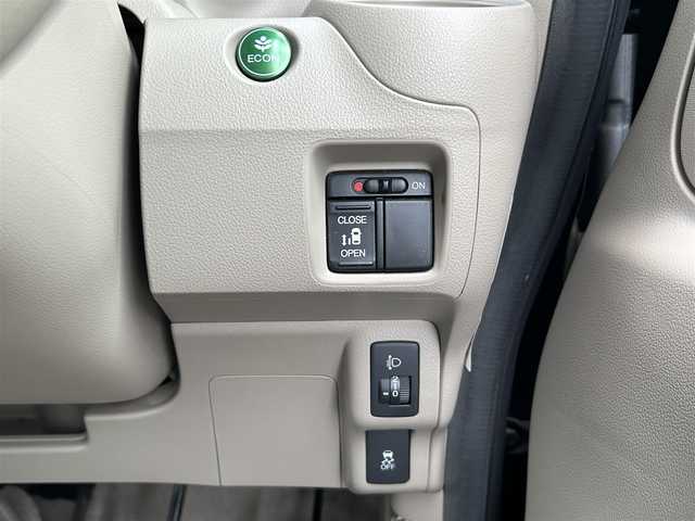 ホンダ Ｎ ＢＯＸ G Lパッケージ 群馬県 2012(平24)年 10.7万km クリスタルブラックパール ワンオーナー/社外SDナビ(Kenwood　MDV-535DT)/片側パワースライドドア/CD・DVD再生/スマート/純正フロアマット/盗難防止/ドアバイザー/プッシュスタート/ワンセグTV