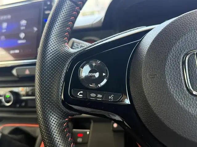 ホンダ Ｎ ＯＮＥ RS 愛知県 2020(令2)年 1.7万km プレミアムイエローパールⅡ /禁煙車//ワンオーナー//ディーラー点検整備記録簿R2.3.4.5.6//6MT//無限マフラー//デカールピンストライプ//ブラックエンブレム//D席RECAROシート//シートヒーター//Gathers9インチプレミアムインターナビ//フルセグ/Bluetooth/SD/CD/DVD//MusicRock/USB/CarPlay//TV CONTROL//ナビ装着スペシャルパッケージ//ETC//ステアリング連動バックカメラ//純正ナビ連動前後ドライブレコーダー//Honda SENSING//CMBS//誤発進抑制機能//後方誤発進抑制機能//歩行者事故低減ステアリング//路外逸脱抑制機能//ACC/LKAS/AHB//先行車発進お知らせ機能//標識認識機能//RS専用エクステリア//ブースト計//Gメーター//純正15インチアルミホイール//スポーツアルミペダル//VSC//ECON//プッシュスタート//スペアスマートキー//LEDオートヘッドライト//LEDフォグランプ//デイライト//オートリトラクタブルウィンカーミラー//チップアップシート//革巻きシフトノブ//革巻きステアリング//ステアリングリモコン//チルトハンドル//アームレスト//純正フロアマット//360°スーパーUV・IRカットパッケージ//USBジャック×2//保証書//取扱説明書//ナビ取扱説明書