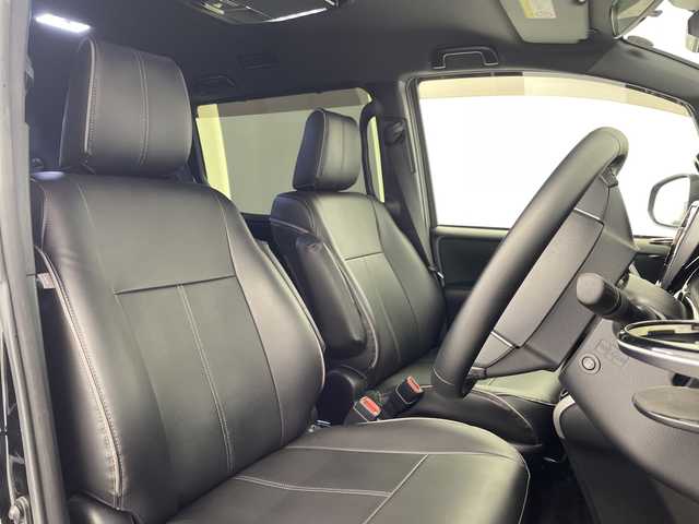 トヨタ ヴォクシー ZS 煌Ⅱ 愛知県 2019(平31)年 6.7万km ブラック SDナビ/・フルセグ/・Bluetooth/・DVD/・CD/TDRエアロ/フリップダウンモニター/ETC/バックカメラ/前後ドライブレコーダー/両側パワースライドドア/ABS/横滑り防止装置/前後コーナーセンサー/レーンキープアシスト/イモビライザー/衝突軽減ブレーキ/オートライト/オートハイビーム/LEDヘッドライト/シートカバー/純正アルミホイール
