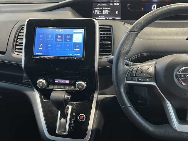日産 セレナ ハイウェイスターVセレクションⅡ 東京都 2019(令1)年 7.1万km ブリリアントホワイトパール 社外SDナビ/・CD/DVD/フルセグTV/BT/バックモニター/両側パワースライドドア/クルーズコントロール/LEDヘッドライト/プッシュスタート/ETC/純正アルミホイール/衝突被害軽減システム/横滑り防止装置/オートライト/レーンキープアシスト/Ｗエアバッグ/保証書・取扱説明書