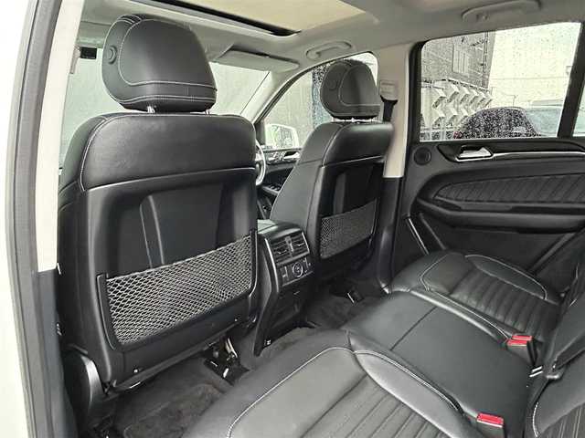 メルセデス・ベンツ ＧＬＥ３５０ｄ 4MATIC スポーツ 道東・釧路十勝 2016(平28)年 5.4万km ダイヤモンドホワイト レーダーセーフティーパッケージ/　・ディストロニックプラス/　・レーンキーピングアシスト/　・ブラインドスポットアシスト/パノラミックスライディングルーフ/黒革/シートヒーター(全席)/メモリ付きパワーシート/パワーバックドア/純正HDDナビ/TV/CD/DVD/BT/USB/360°カメラ/harman/kardon/純正ドライブレコーダー(前後)/LEDヘッドライト/オートライト/リアフォグライト/純正20インチAW/アンビエントライト/純正フロアマット/パドルシフト/ETC