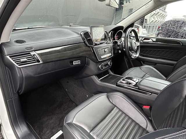 メルセデス・ベンツ ＧＬＥ３５０ｄ 4MATIC スポーツ 道東・釧路十勝 2016(平28)年 5.4万km ダイヤモンドホワイト レーダーセーフティーパッケージ/　・ディストロニックプラス/　・レーンキーピングアシスト/　・ブラインドスポットアシスト/パノラミックスライディングルーフ/黒革/シートヒーター(全席)/メモリ付きパワーシート/パワーバックドア/純正HDDナビ/TV/CD/DVD/BT/USB/360°カメラ/harman/kardon/純正ドライブレコーダー(前後)/LEDヘッドライト/オートライト/リアフォグライト/純正20インチAW/アンビエントライト/純正フロアマット/パドルシフト/ETC