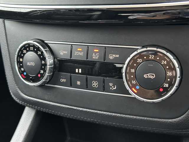 メルセデス・ベンツ ＧＬＥ３５０ｄ 4MATIC スポーツ 道東・釧路十勝 2016(平28)年 5.4万km ダイヤモンドホワイト レーダーセーフティーパッケージ/　・ディストロニックプラス/　・レーンキーピングアシスト/　・ブラインドスポットアシスト/パノラミックスライディングルーフ/黒革/シートヒーター(全席)/メモリ付きパワーシート/パワーバックドア/純正HDDナビ/TV/CD/DVD/BT/USB/360°カメラ/harman/kardon/純正ドライブレコーダー(前後)/LEDヘッドライト/オートライト/リアフォグライト/純正20インチAW/アンビエントライト/純正フロアマット/パドルシフト/ETC
