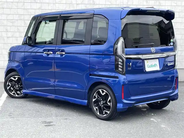 ホンダ Ｎ ＢＯＸ カスタム G EX ターボ ホンダセンシング 愛知県 2019(平31)年 8.8万km ブリリアントスポーティブルーメタリック2トーン ワンオーナー/純正SDメモリーナビ/バックカメラ/フルセグTV/CD/DVD再生/ETC(新セキュリティ対応)/Bluetooth/USB接続/ハーフレザーシート/両側パワースライドドア/純正フロアマット/純正１５インチアルミホイール/パドルシフト/アダプティブクルーズコントロール/LEDヘッドライト/横滑り防止装置/衝突軽減ブレーキ/レーンキープアシスト/前後ドライブレコーダー/充電用USBポート(２個)/スマートキー/プッシュスタート