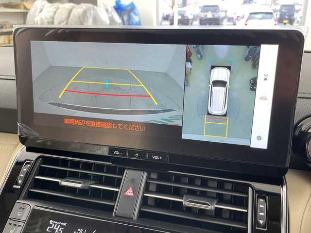 トヨタ ランドクルーザー ZX 道央・札幌 2025(令7)年 0.1千km プレシャスホワイトパール ・4WD  /2025年改良モデル/寒冷地仕様/・純正12.3インチディスプレイオーディオ /・ ナビ/DTV/HDMI/BT/・電動ムーンルーフ/・リアシートエンターテイメントシステム/・JBLサウンドシステム/・ヘッドアップディスプレイ/・モデリスタエアロ/・パノラミックビューモニター/・ベージュレザーシート/・前席2列目シートヒーター/エアシート/・前席パワーシート(D席3メモリー付)/・電動格納サードシート/・パワーバックドア/・ルーフレール/・Toyota Safety Sense/・アダプティブハイビームシステム/・オートマチックハイビーム/・プリクラッシュセーフティ/・レーントレーシングアシスト/・レーンデパーチャーアラート/・発信遅れ告知機能/ロードサインアシスト/・レーダークルーズコントロール/・ブラインドスポットモニター/・クリアランスソナー/・パーキングサポートブレーキ/・純正20インチAW/・純正LEDヘッドライト/・ターンランプ付電動格納ドアミラー/・純正フロアマット/・取扱説明書/マルチメディア取扱説明書/・新車時保証書有