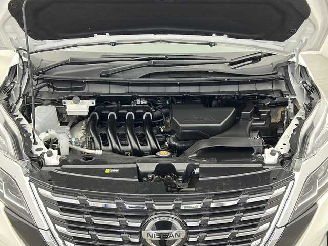 日産 セレナ ハイウェイスター V 宮城県 2022(令4)年 2.2万km ブリリアントホワイトパール 両側パワースライドドア/後席モニター/純正10型ナビ/(AM/FM/iPod/SD/TV/USB/BT/CD/DVD/Blu-ray)/全方位カメラ/ETC/前方ドライブレコーダー/プロパイロット/レーダークルーズコントロール/シートヒーター/ステアリングヒーター/プッシュスタート/スマートキー/スペアキー/オートライト/LEDヘッドライト/フォグランプ/ドアバイザー/純正16インチアルミホイール