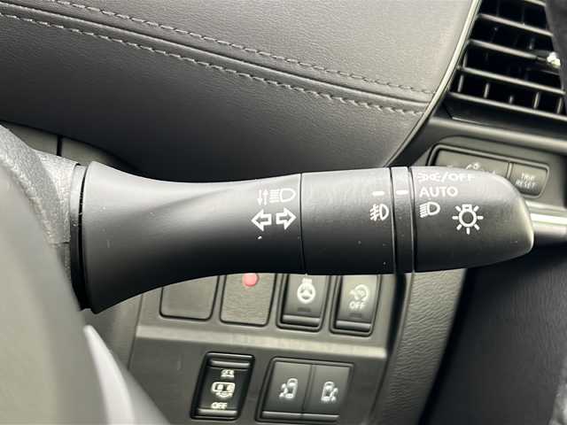 日産 セレナ ハイウェイスター V 宮城県 2022(令4)年 2.2万km ブリリアントホワイトパール 両側パワースライドドア/後席モニター/純正10型ナビ/(AM/FM/iPod/SD/TV/USB/BT/CD/DVD/Blu-ray)/全方位カメラ/ETC/前方ドライブレコーダー/プロパイロット/レーダークルーズコントロール/シートヒーター/ステアリングヒーター/プッシュスタート/スマートキー/スペアキー/オートライト/LEDヘッドライト/フォグランプ/ドアバイザー/純正16インチアルミホイール
