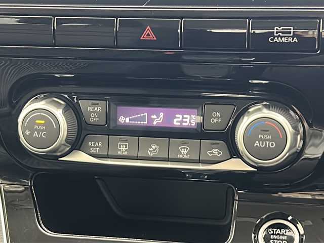 日産 セレナ ハイウェイスター V 宮城県 2022(令4)年 2.2万km ブリリアントホワイトパール 両側パワースライドドア/後席モニター/純正10型ナビ/(AM/FM/iPod/SD/TV/USB/BT/CD/DVD/Blu-ray)/全方位カメラ/ETC/前方ドライブレコーダー/プロパイロット/レーダークルーズコントロール/シートヒーター/ステアリングヒーター/プッシュスタート/スマートキー/スペアキー/オートライト/LEDヘッドライト/フォグランプ/ドアバイザー/純正16インチアルミホイール