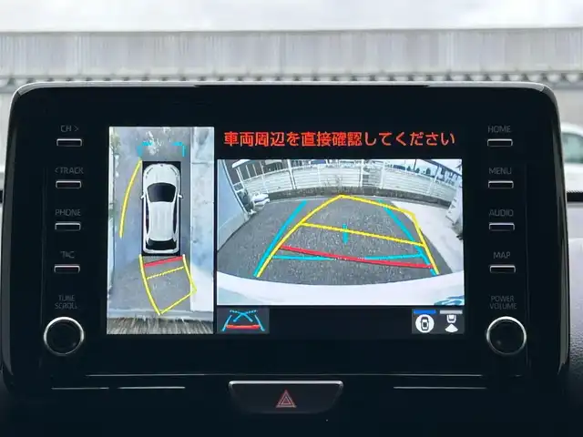 トヨタ ヤリス G 滋賀県 2021(令3)年 0.8万km ホワイトパールクリスタルシャイン 純正ディスプレイナビ/(AM/FM/BT/USB)/パノラマモニター/コーナーセンサー/レーントレーシングアシスト/オートマチックハイビーム/オートライト/TZ前後ドライブレコーダー(TZ-D205W)/ステアリングスイッチ/横滑り防止装置/プッシュスタート/純正フロアマット/電格ウインカーミラー/スマートキー/スペアキー