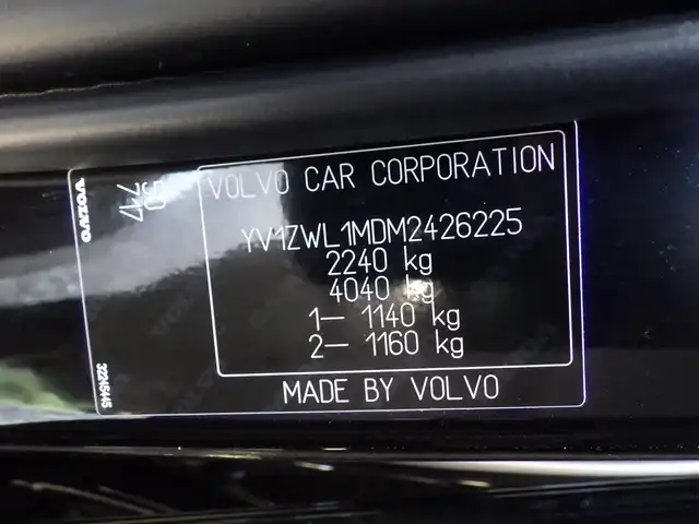 ボルボ Ｖ６０ B5 Rデザイン 千葉県 2021(令3)年 3.4万km オニキスブラックP シティーセーフティ/レーンキーピングエイド/クロストラフィックアラート/アクティブペンディングランプ/BLIS/パワーバックドア/ハーフレザーシート/前席パワーシート/シートヒーター/純正ナビ/地デジTV/【Bluetooth接続】/360°カメラ/ワイヤレス充電/ドライブレコーダー（前後撮影）/harman/kardon/革巻きステアリング/ステアリングスイッチ/ETC（2.0）/LEDヘッドライト/ウインカーミラー/純正18インチアルミホイル/サイド/カーテンエアバッグ/スマートキー
