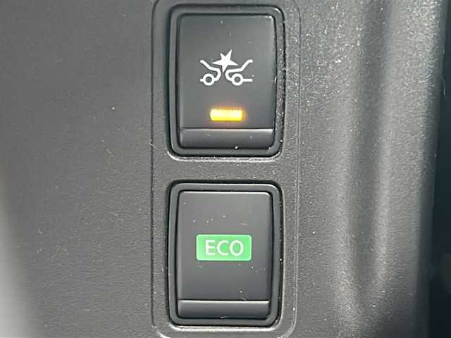 日産 セレナ X VセレクションⅡ 広島県 2019(平31)年 6.3万km ダイヤモンドブラック エマージェンシーブレーキ/車線逸脱警報/標識認識機能/速度標識認識/純正7型ナビ【MM318D-W】/・フルセグ CD DVD Bluetooth/両側パワースライドドア/全方位カメラ/クルーズコントロール/コーナーセンサー/パーキングアシスト/リアオートエアコン/ドライブレコーダー/ETC/ステアリングスイッチ/オートライト/スマートキー/プッシュスタート/保証書