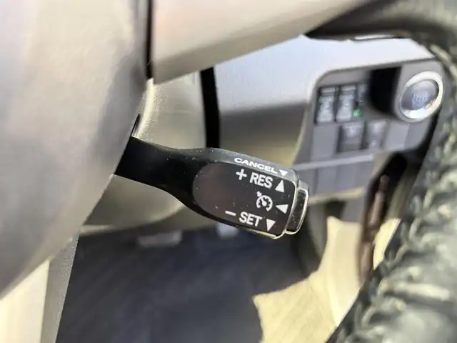 ダイハツ トール カスタムG ターボ SAⅡ 三重県 2017(平29)年 7.3万km プラムブラウンクリスタルマイカ パノラマモニター/ドライブレコーダー（前）/アルパイン9インチナビ（Bluetooth/地デジTV/DVD/CD/SD/AM/FM）/スマートアシスト2（衝突回避支援ブレーキ/対車両・歩行者衝突警報/車線逸脱警報/誤発進抑制制御/先行車発進お知らせ）/コンフォートパック（前席シートヒーター/シートバックテーブル）/パワースライドドア（運転席側/助手席側）/LEDヘッドランプ/オートライト/LEDフロントフォグランプ/イルミネーションランプ/ステアリングスイッチ（カラーマルチインフォメーションディスプレイ/スポーツモード/オーディオ）/撥水機能付ブラックファブリックシート/シートリフター（運転席）/シートアンダートレイ（助手席）/シートバックポケット（助手席）/スペアキー