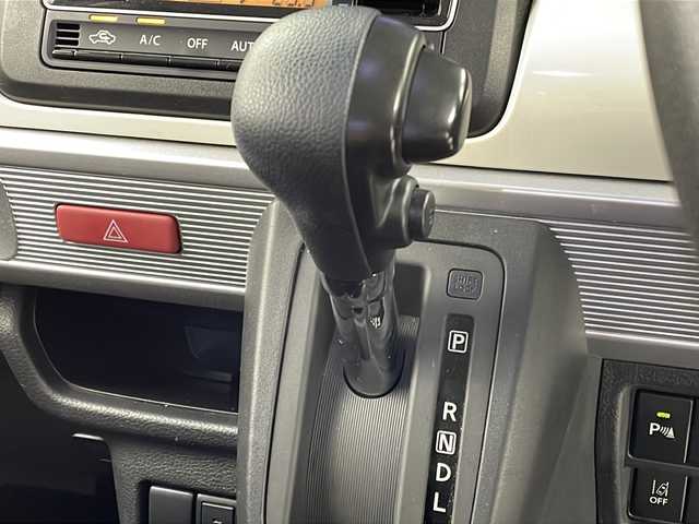 スズキ スペーシア HYBRID X 大阪府 2020(令2)年 4万km オフブルーM 純正SDナビ/【BT/フルセグTV/ipod/USB/DVD]/全方位カメラ/ETC/ドライブレコーダー前後/ヘッドアップディスプレイ/両側パワースライドドア/デュアルカメラブレーキサポート/クルーズコントロール追従/レーンキープアシスト/コーナーセンサー後ろ/オートライト/シートバックテーブル/サンシェード/シートヒーターD席/LEDライト/スペアキー