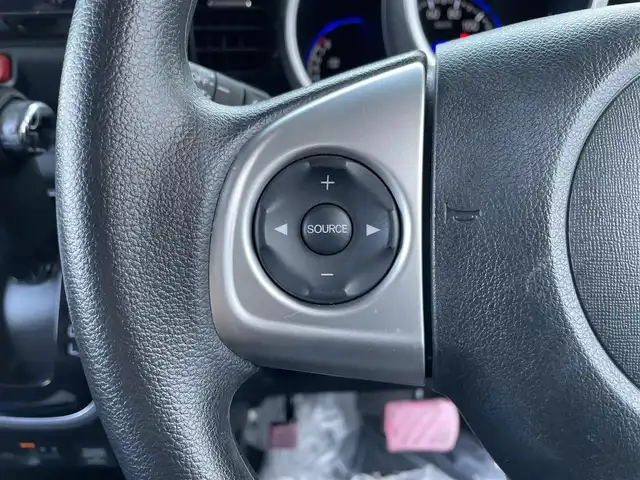 ホンダ Ｎ ＢＯＸ カスタム SSブラックSパッケージ 佐賀県 2017(平29)年 4.5万km ブリティッシュグリーンP 社外10インチSDナビゲーション/・フルセグTV/CD/DVD/SD/Bluetooth/バックカメラ/前方ドライブレコーダー/ビルトインETC/両側パワースライドドア/オーバーヘッドコンソール/レザー調シートカバー/DN席シートヒーター/ISOFIX対応/ステアリングリモコン/純正14インチアルミホイール/純正キセノンヘッドライト/純正LEDフォグランプ/純正フロアマット/純正ドアバイザ―/新車保証書/取扱説明書/シティブレーキアクティブシステム/横滑り防止装置