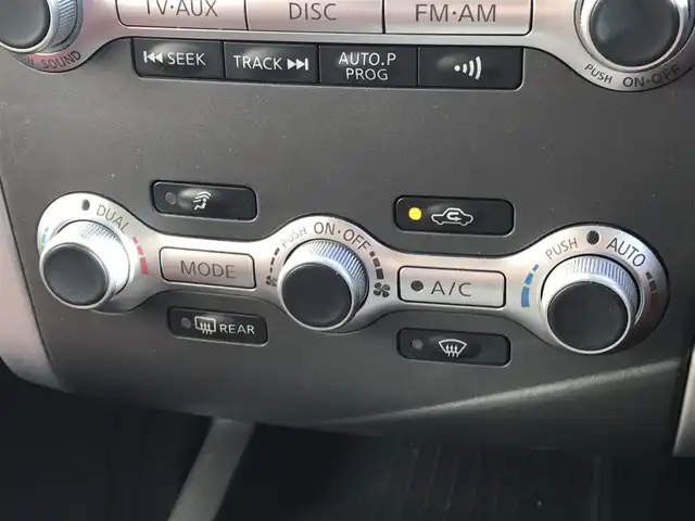 日産 ムラーノ 350XV FOUR モードロッソ 富山県 2013(平25)年 7.8万km スーパーブラック 4WD/サンルーフ/BOSEサウンド/純正ナビ/フルセグTV/バックカメラ/クルーズコントロール/赤革シート/パワーシート/シートヒーター/プッシュスタート/スマートキー/HIDヘッドライト/オートライト/ETC