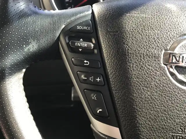 日産 ムラーノ 350XV FOUR モードロッソ 富山県 2013(平25)年 7.8万km スーパーブラック 4WD/サンルーフ/BOSEサウンド/純正ナビ/フルセグTV/バックカメラ/クルーズコントロール/赤革シート/パワーシート/シートヒーター/プッシュスタート/スマートキー/HIDヘッドライト/オートライト/ETC