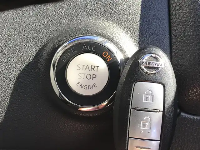 日産 ムラーノ 350XV FOUR モードロッソ 富山県 2013(平25)年 7.8万km スーパーブラック 4WD/サンルーフ/BOSEサウンド/純正ナビ/フルセグTV/バックカメラ/クルーズコントロール/赤革シート/パワーシート/シートヒーター/プッシュスタート/スマートキー/HIDヘッドライト/オートライト/ETC