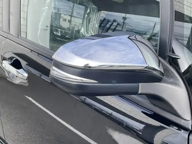 トヨタ ヴォクシー ZS 煌 福岡県 2018(平30)年 4.8万km ブラック 純正10型SDナビ(フルセグTV/CD/DVD/BT)/バックカメラ/トヨタセーフティ/コーナーセンサー/後席フリップダウンモニター/両側電動/ドラレコ/クルコン/ETC/USB/HDMI/純正フロアマット/純正LED/純正アルミホイール/プッシュスタート/スマートキー