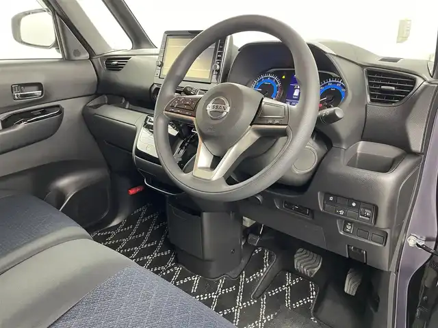 日産 ルークス ハイウェイスター X 福島県 2020(令2)年 3万km パープルⅡ エマージェンシーブレーキ /・車線逸脱警報/・先行車発進告知/・標識認識機能/・クリアランスソナー/純正SDナビゲーション /【AM/FM/DVD/CD/Bluetooth/フルセグ】/型番:MM320D-L/アラウンドビューモニター /ETC　/左側パワースライドドア　/ドライブレコーダー　/ハンズフリースライドドア　/プッシュスタート　/・スマートキー　/LEDライト/・オートライト/・フォグライト/・レベライザー/革巻きステアリング/・ステアリングスイッチ/フロアマット/・ドアバイザー