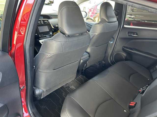 トヨタ プリウス A ツーリングセレクション 長崎県 2016(平28)年 10.7万km エモーショナルレッド 純正SDナビ(FM/AM/SD/TV/Bluetooth)/ビルトインETC/前後ドラレコ/シートヒーター/純正１７AW/純正フロアマット/ドアバイザー/プッシュスタート/スマートキー/HUD(ヘッドアップディスプレイ)/レーンキープアシスト/横滑り防止装置/衝突被害軽減システム/SDナビ取り扱い説明書