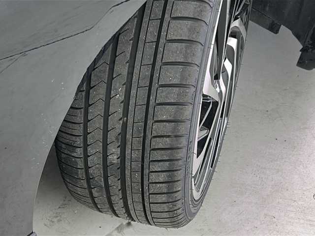 トヨタ プリウス S 宮城県 2016(平28)年 3.4万km 黒 社外エアロ（FSR）/社外ダウンサスペンション/純正オールペイント（ブラック）/純正SDナビ（SD無し）/・CD.DVD.SD.BT/フルセグTV/バックカメラ/アイドリングストップ/横滑り防止装置/ステアリングスイッチ/プッシュスタート/スマートキー×2/LEDヘッドライト/純正フロアマット/社外19インチAW
