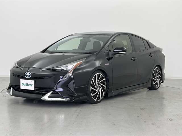 トヨタ プリウス S 宮城県 2016(平28)年 3.4万km 黒 社外エアロ（FSR）/社外ダウンサスペンション/純正オールペイント（ブラック）/純正SDナビ（SD無し）/・CD.DVD.SD.BT/フルセグTV/バックカメラ/アイドリングストップ/横滑り防止装置/ステアリングスイッチ/プッシュスタート/スマートキー×2/LEDヘッドライト/純正フロアマット/社外19インチAW