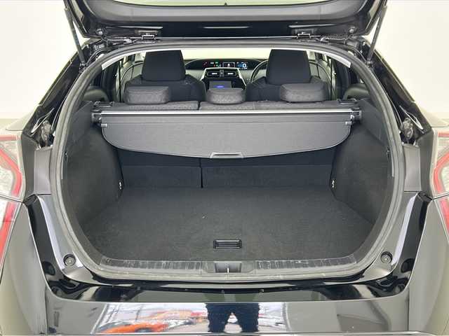トヨタ プリウス S 宮城県 2016(平28)年 3.4万km 黒 社外エアロ（FSR）/社外ダウンサスペンション/純正オールペイント（ブラック）/純正SDナビ（SD無し）/・CD.DVD.SD.BT/フルセグTV/バックカメラ/アイドリングストップ/横滑り防止装置/ステアリングスイッチ/プッシュスタート/スマートキー×2/LEDヘッドライト/純正フロアマット/社外19インチAW