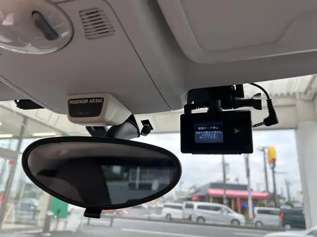 スマート ＭＣＣ スマート フォーツークーペ ターボ 埼玉県 2012(平24)年 6.3万km 白 ・社外ナビ(AM/FM/CD/DVD/フルセグTV/BT）/・前方ドライブレコーダー/・レーダー（ZERO 701V)/・ETC/・スカイルーフ/・パドルシフト/・純正マット/・スペアキー×1/・保証書/・取扱説明書
