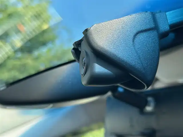 ホンダ オデッセイ アブソルート EX 大阪府 2021(令3)年 2.1万km プラチナホワイトパール 純正１０インチナビ/   フルセグTV/CD/DVD/Bluetooth/USB/全方位モニター/１１．６インチ後席モニター/衝突軽減ブレーキ/横滑り防止装置/コーナーセンサー/ＢＳＭ/前席シートヒーター/前席パワーシート/電動リアゲート/両側パワースライドドア/レーダークルーズコントロール/レーンキープアシスト/パドルシフト/アイドリングストップ/前後ドライブレコーダー/VELVA SPORT 17インチアルミホイール/純正フロアマット/オットマン/プッシュスタート/スマートキー/ＥＴＣ/ＬＥＤ/禁煙車