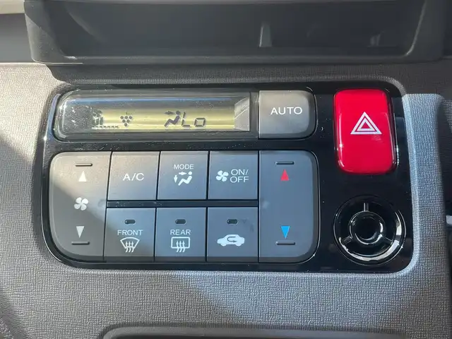ホンダ Ｎ ＯＮＥ スタンダード L 千葉県 2018(平30)年 0.8万km 赤Ⅱ 社外７インチメモリナビ/フルセグＴＶ/バックカメラ/ＥＴＣ/ＨＩＤヘッドライト/オートライト/プッシュスタート/スマートキー