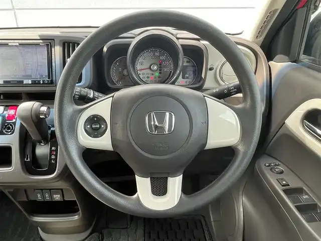 ホンダ Ｎ ＯＮＥ スタンダード L 千葉県 2018(平30)年 0.8万km 赤Ⅱ 社外７インチメモリナビ/フルセグＴＶ/バックカメラ/ＥＴＣ/ＨＩＤヘッドライト/オートライト/プッシュスタート/スマートキー