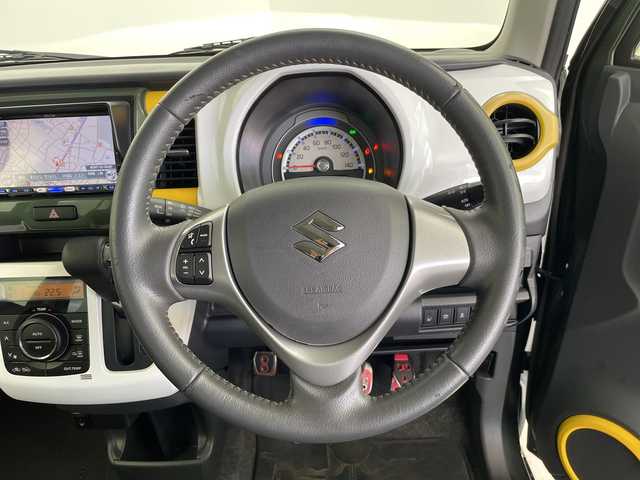 スズキ ハスラー Jスタイル 愛知県 2015(平27)年 2.6万km クールカーキパールメタリック/ホワイト2トーンルーフ 社外ナビ（MAX7700）/・ワンセグTV/・CD/DVD/REZOペダルカバー/シートヒーター/純正フロアマット/オートライト/衝突被害軽減システム/横滑り防止装置/スマートキー/プッシュスタート/アイドリングストップ