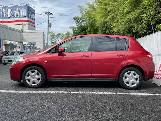 日産 ティーダ 15M SV +プラズマ 茨城県 2012(平24)年 3.4万km ルミナスレッド 車外カメラ（バック）/TV（ワンセグ）/ナビ/ETC/ドライブレコーダー/ABS/盗難防止」装置