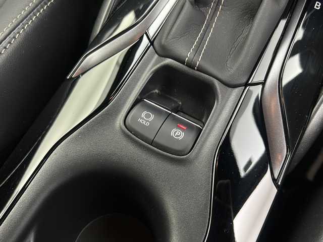 トヨタ カローラツーリング ハイブリッド ダブルバイビー 大阪府 2020(令2)年 3.6万km スパークリングブラックパールクリスタルシャイン 7インチディスプレイオーディオ/・バックカメラ/・フルセグテレビ/・Bluetooth/・スマートフォン連携（Apple CarPlay/Android Auto）/・AM/FM/トヨタセーフティーセンス/・プリクラッシュセーフティ/・レーントレーシングアシスト/・レーンディパーチャーアラート/・レーダークルーズコントロール（全車速追従機能）/・オートマチックハイビーム/・ロードサインアシスト/ブラインドスポットモニター/オートブレーキ/オートホールド/ハーフレザーシート/純正フロアマット/USB入力端子（コンソール内1個/コンソール裏2個）/ETC/スマートキー/プッシュスタート/スペアキー1本/スペアタイヤ1本