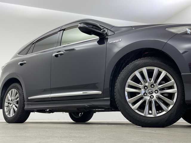 トヨタ ハリアー ハイブリッド プレミアム 新潟県 2014(平26)年 8.4万km スパークリングブラックパールクリスタルシャイン 4WD/サンルーフ/純正メモリナビ/　フルセグTV/Bluetooth/CD/DVD/USB/モデリスタエアロ/JBLサウンド/クルーズコントロール/レーンキープアシスト/パワーバックドア/D席メモリーシート/レザーシート/前席シートヒーター/前席パワーシート/ドライブレコーダー/バックモニター/ビルトインETC/オートマチックハイビーム/オートライト/LEDヘッドライト/ステアリングスイッチ