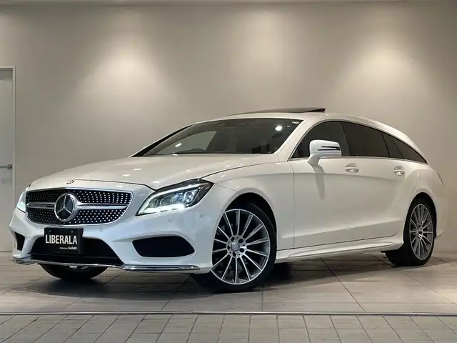 メルセデス・ベンツ ＣＬＳ２２０ｄ SブレイクAMGライン　 愛知県 2016(平28)年 5.3万km ダイヤモンドホワイト サンルーフ　/ブラックレザー　/シートヒーター　/ＣＯＭＭＡＮＤナビ　/Ｂｌｕｅｔｏｏｔｈ　/バックカメラ　/フルセグＴＶ　/ＡＣＣ　/ＬＫＡ　/ＬＤＷ　/ＢＳＭ　/キーレスゴー　/ＬＥＤヘッドライト/コーナーセンサー/ＥＴＣ/エアサスペンション/パワーバックドア/プッシュスタート/ウィンカーミラー/アイドリングストップ