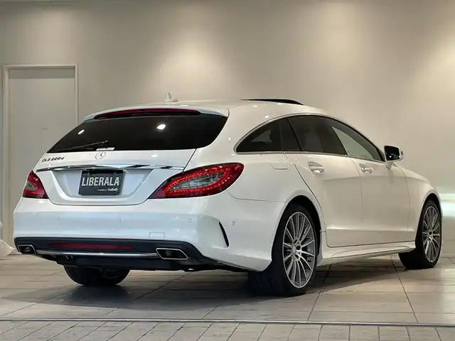 メルセデス・ベンツ ＣＬＳ２２０ｄ SブレイクAMGライン　 愛知県 2016(平28)年 5.3万km ダイヤモンドホワイト サンルーフ　/ブラックレザー　/シートヒーター　/ＣＯＭＭＡＮＤナビ　/Ｂｌｕｅｔｏｏｔｈ　/バックカメラ　/フルセグＴＶ　/ＡＣＣ　/ＬＫＡ　/ＬＤＷ　/ＢＳＭ　/キーレスゴー　/ＬＥＤヘッドライト/コーナーセンサー/ＥＴＣ/エアサスペンション/パワーバックドア/プッシュスタート/ウィンカーミラー/アイドリングストップ